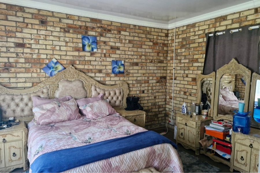 3 Bedroom Property for Sale in Elandia North West